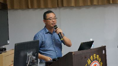 林文華助理研究員介紹有機蔬菜十字花科的品種及栽培管理--將另開視窗看原圖