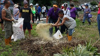 有機堆肥實作課程--將另開視窗看原圖