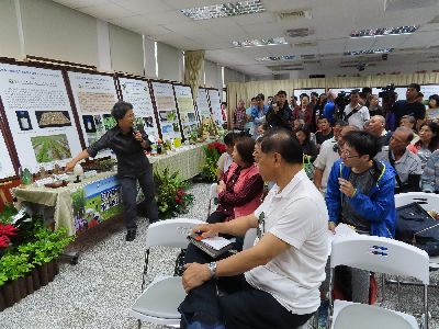 關心氣候變遷成果發表會的農民與記者相當多--將另開視窗看原圖