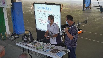 國立花蓮高級農業職業學校生物機電科退休老師蕭世傑博士說明割草機故障常發生的原因及如何排除--將另開視窗看原圖