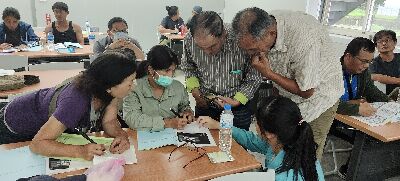 學員與講師互動相當熱絡--將另開視窗看原圖