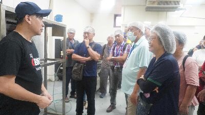 學員參訪淺草堂有機農產加工廠--將另開視窗看原圖