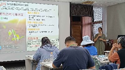 綠色餐飲指南何佳穎共同創辦人分享從產地到餐桌的綠色轉型：企業ESG與永續農業實戰--將另開視窗看原圖