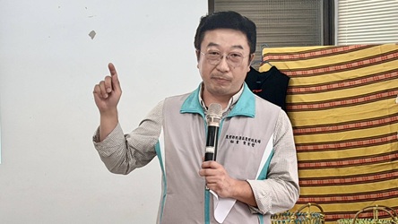 115年度農民學院原住民行動學堂-東光部落段木香菇栽培管理班 花蓮農改場秘書葉育哲致詞