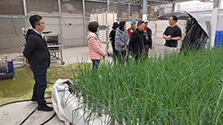 本場楊大吉場長於 113 年至和賜居拜訪後，今年2 月再度率團隊前往關心其經營情形